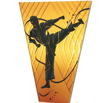 VL1-B/KAR Trofeum szklane na podstawie marmurowej - karate h-20,5 cm, grub. 1 cm